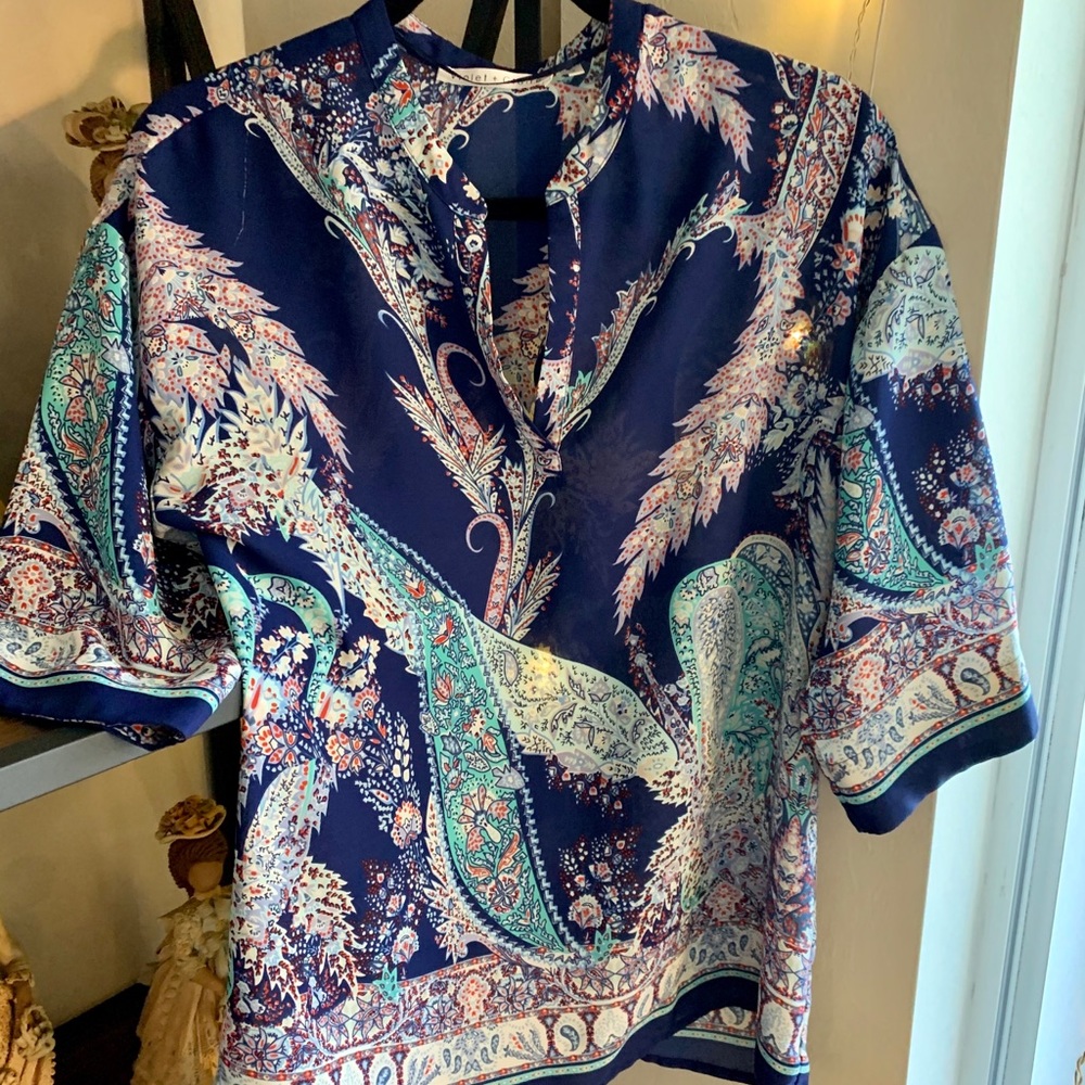Beautiful paisley blouse